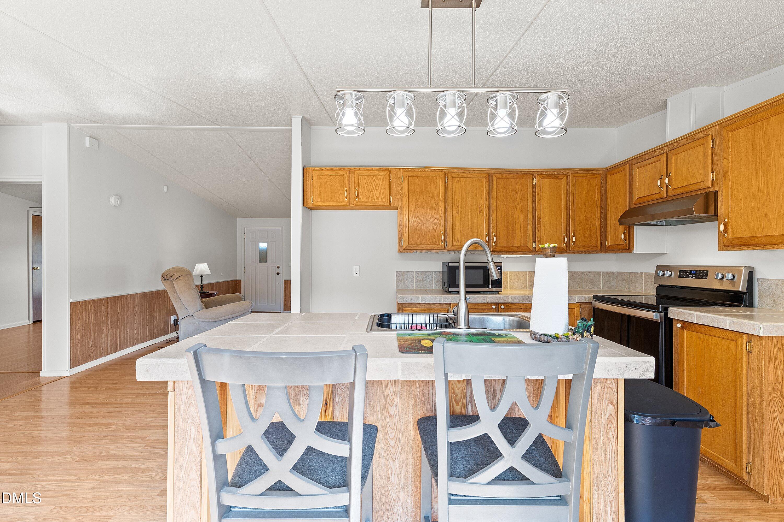 3040 Medlin Road Clayton, NC 27527 - Photo 6 of 22 32-3040 Medlin Rd_4849