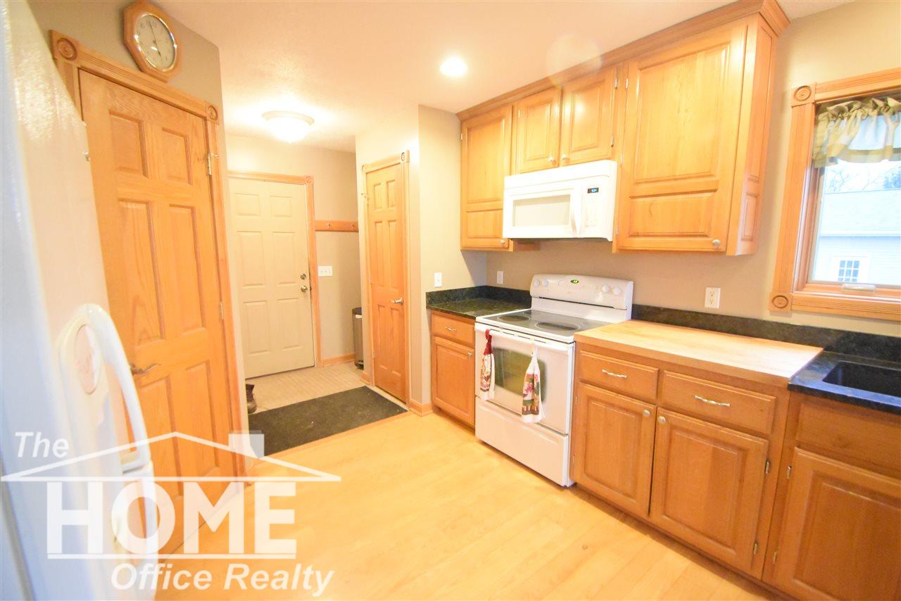 3244 West Tyrrell Road Owosso, MI 48867 - Photo 10 of 30