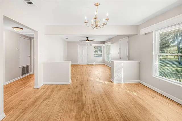 $1,750 | 1607 South Lakeview Avenue, Leesburg, FL 34748