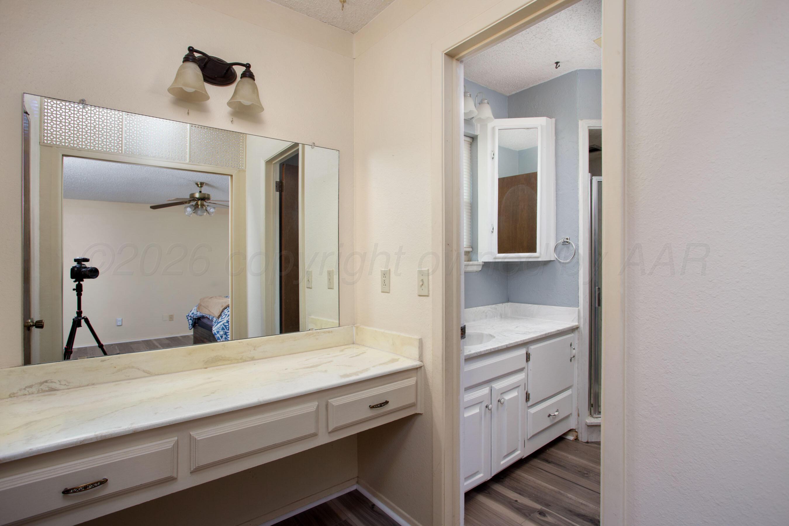 5016 Yale Street Amarillo, TX 79109 - Photo 12 of 31 Primary Vanity