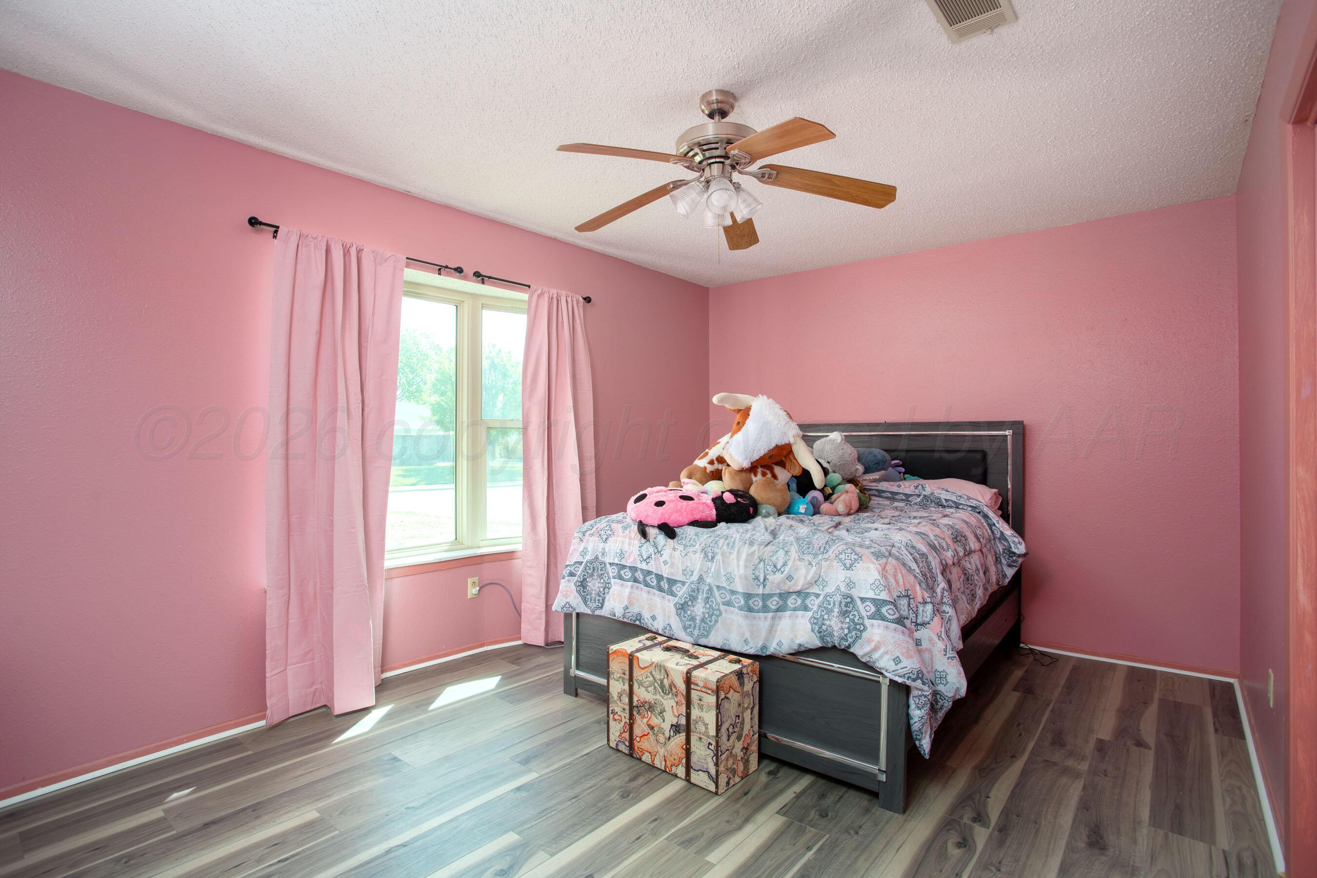 5016 Yale Street Amarillo, TX 79109 - Photo 18 of 31 Bedroom 3