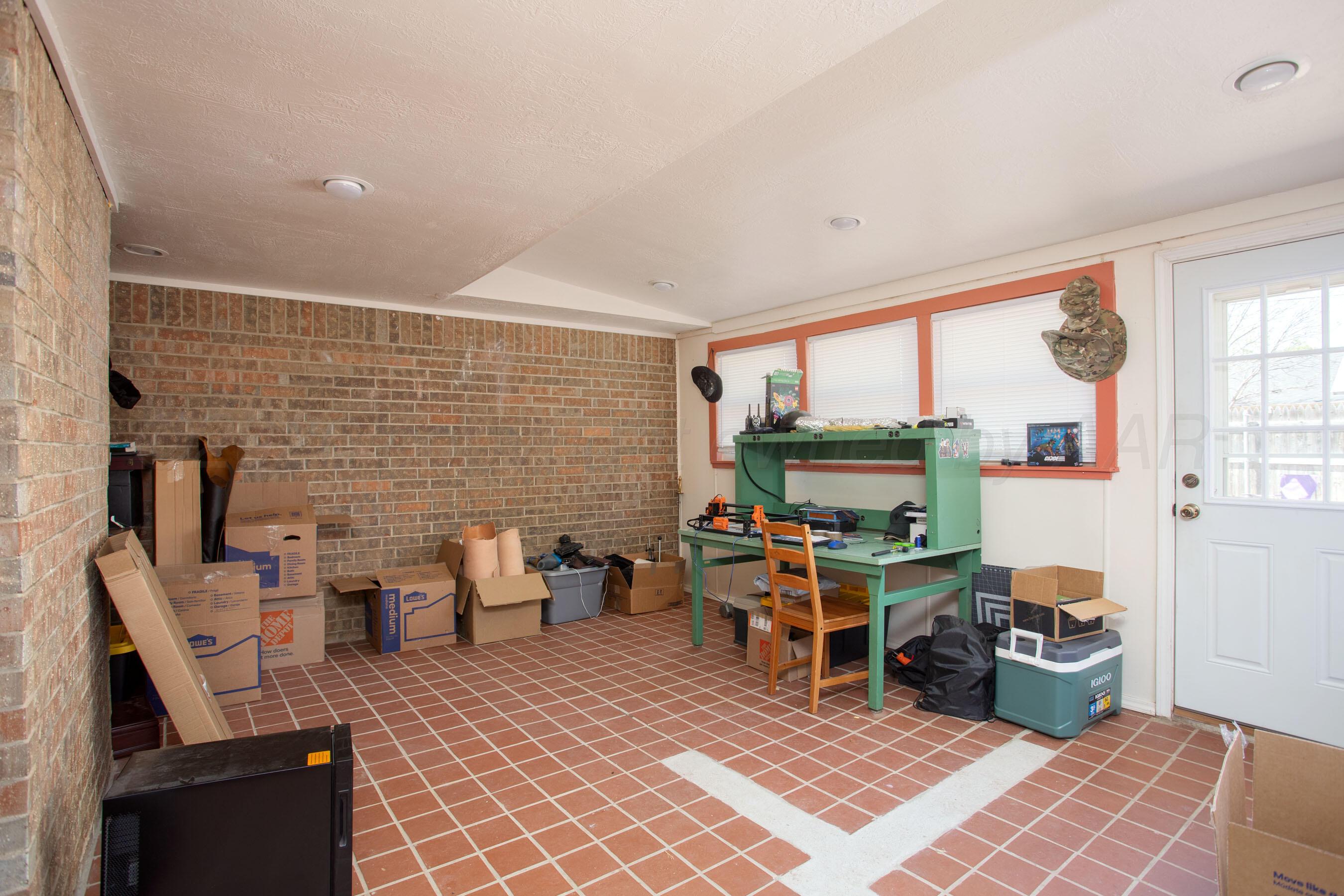 5016 Yale Street Amarillo, TX 79109 - Photo 25 of 31 Living Area/Flex Space