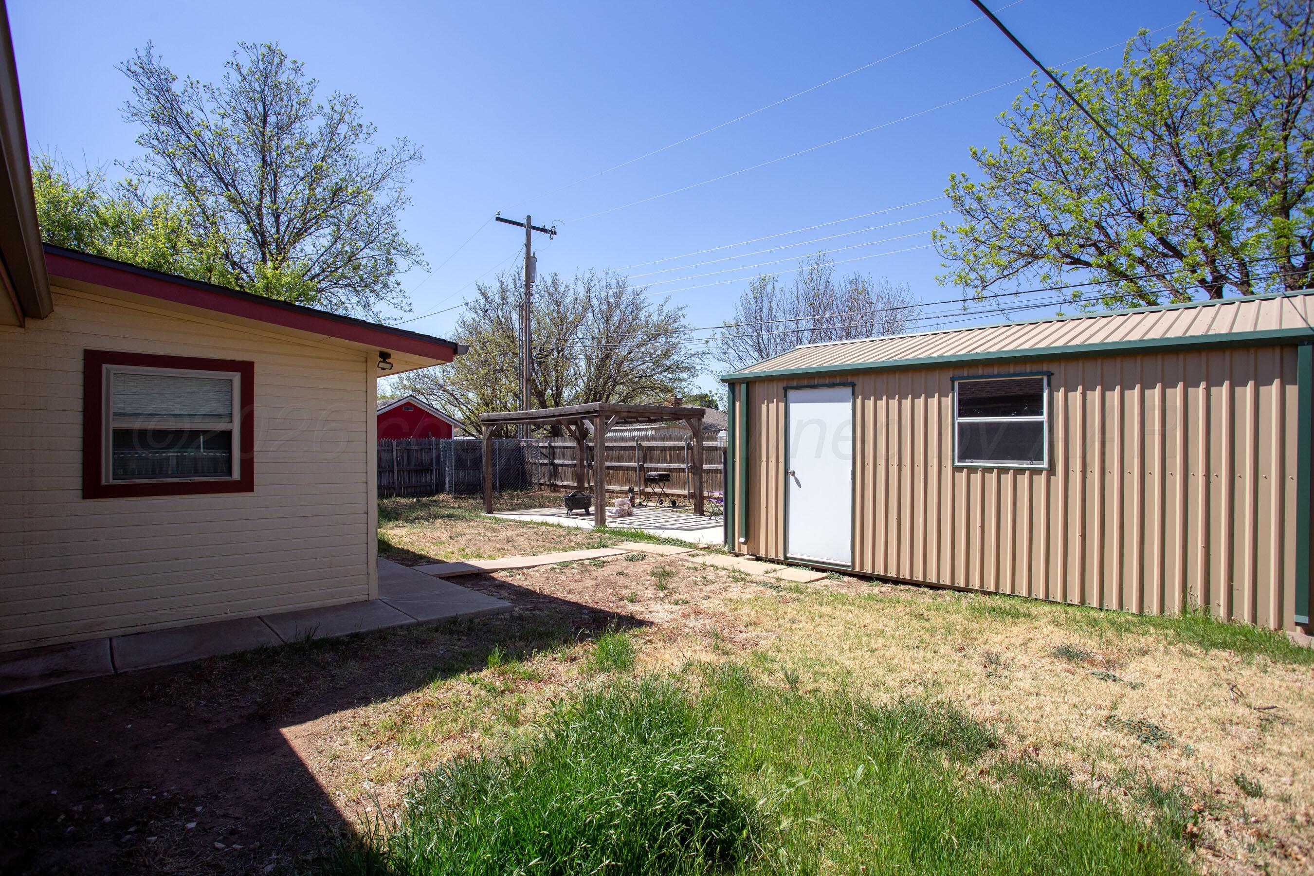 5016 Yale Street Amarillo, TX 79109 - Photo 29 of 31 Backyard