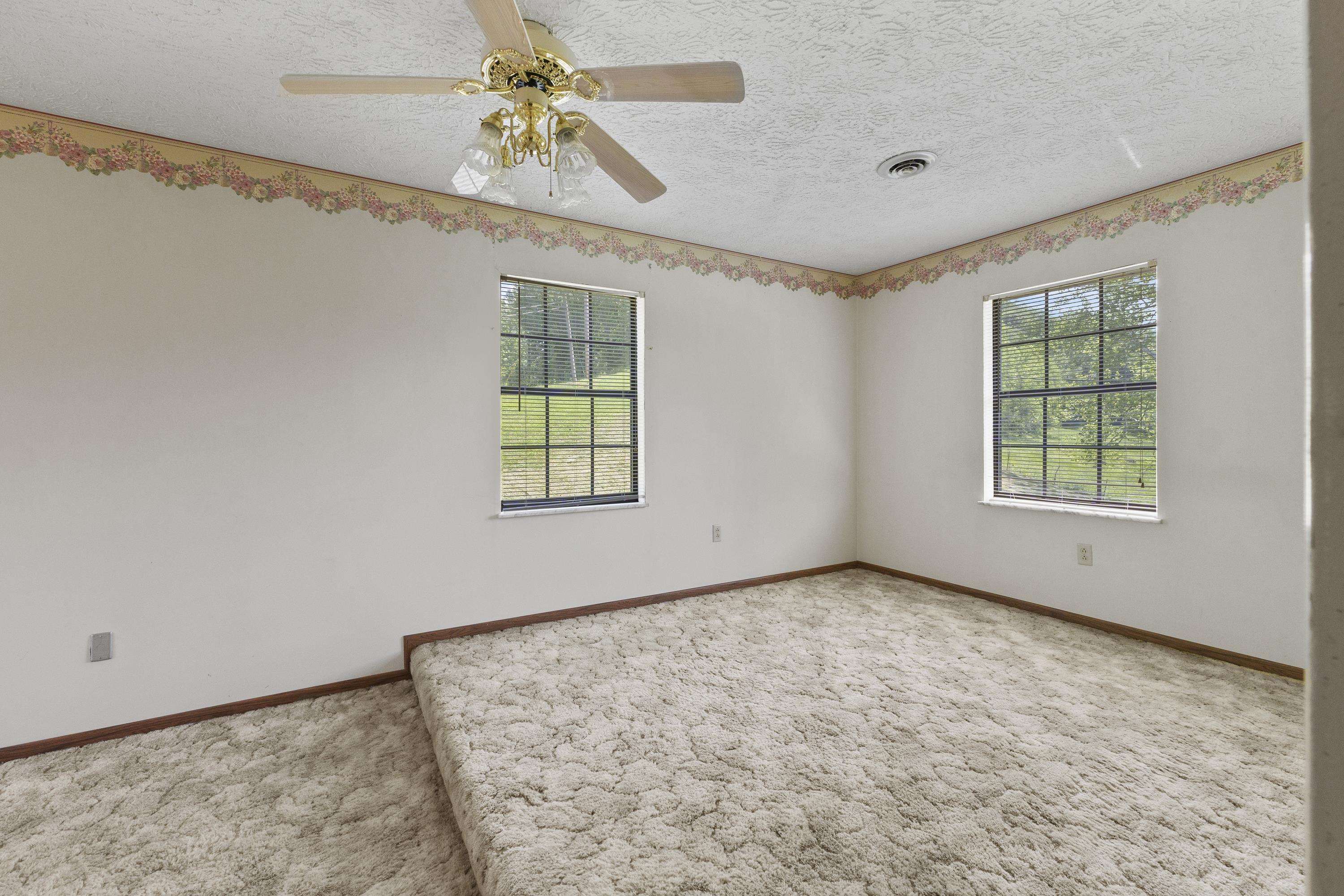 12034 Meade Springer Road Ashland, KY 41102 - Photo 29 of 41 Gallery Image 29