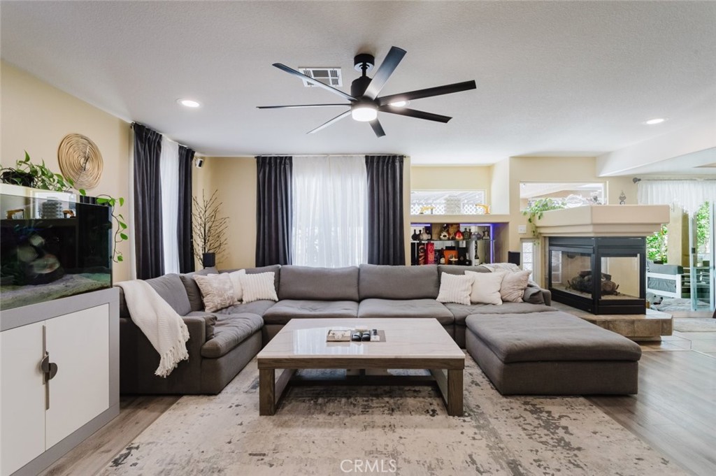5617 East Ave R 12 Palmdale, CA 93552 - Photo 25 of 71
