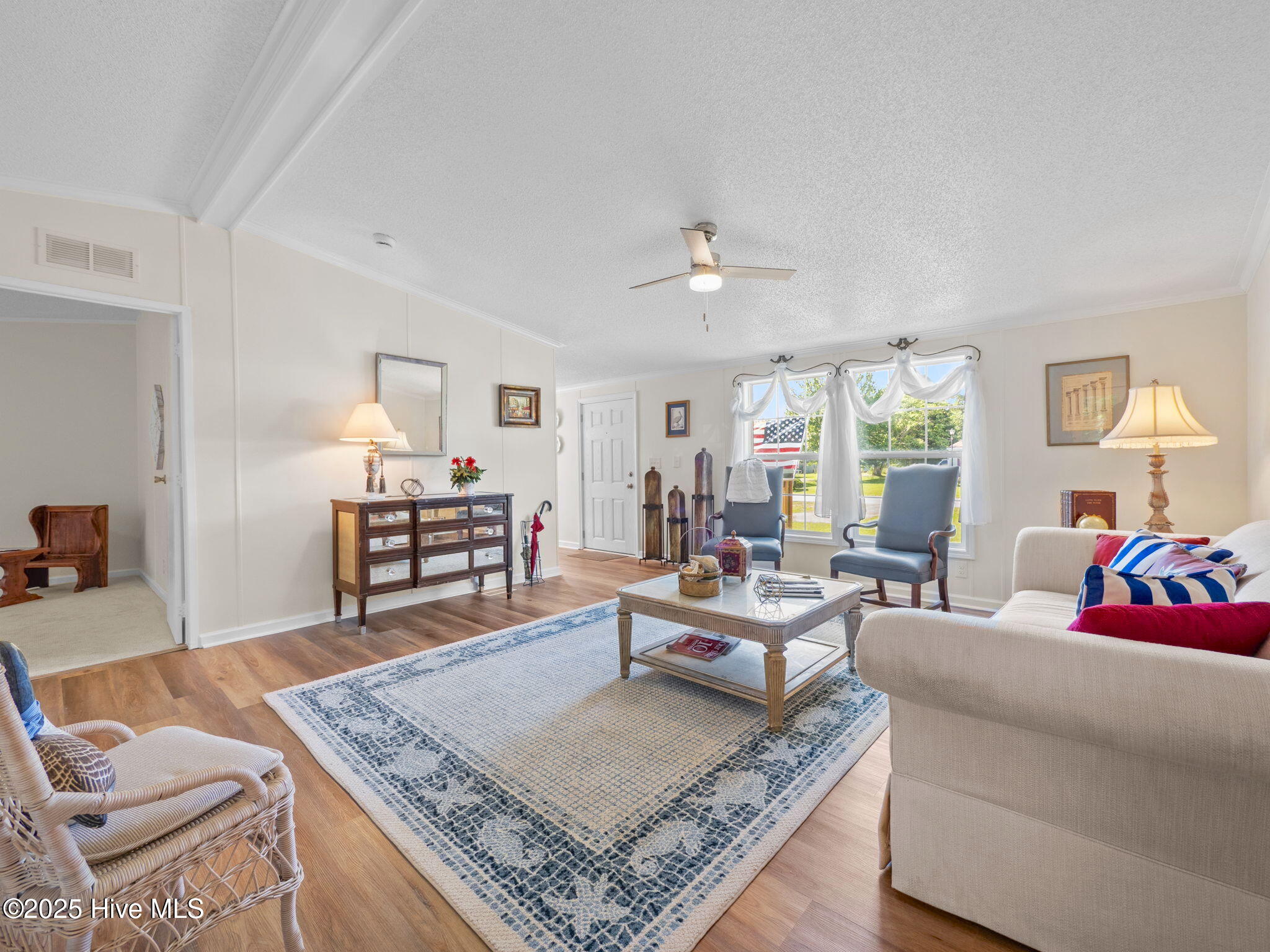 27-web-or-mls-P7182073