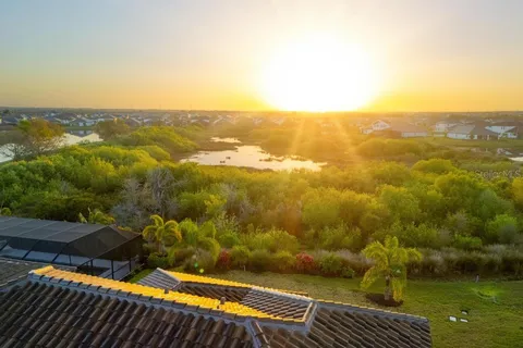 $975,000 | 17731 Savory Mist Circle, Bradenton, FL 34211