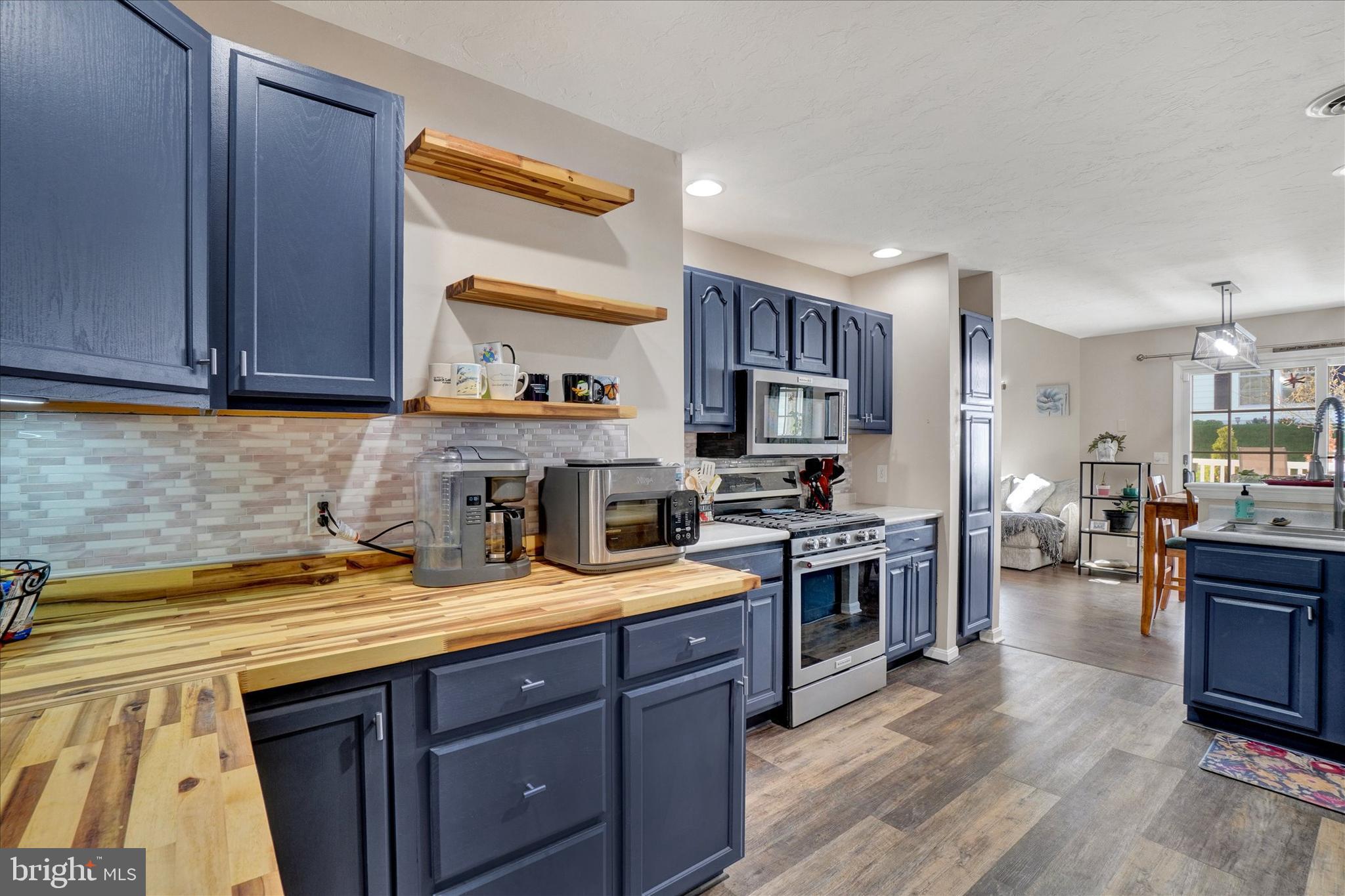 322 Clark's Way York, PA 17403 - Photo 11 of 32