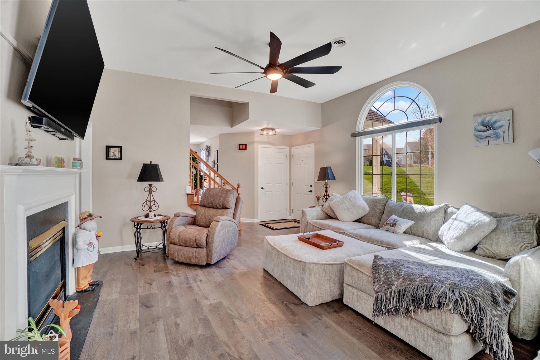 322 Clark's Way York, PA 17403 - Photo 6 of 32