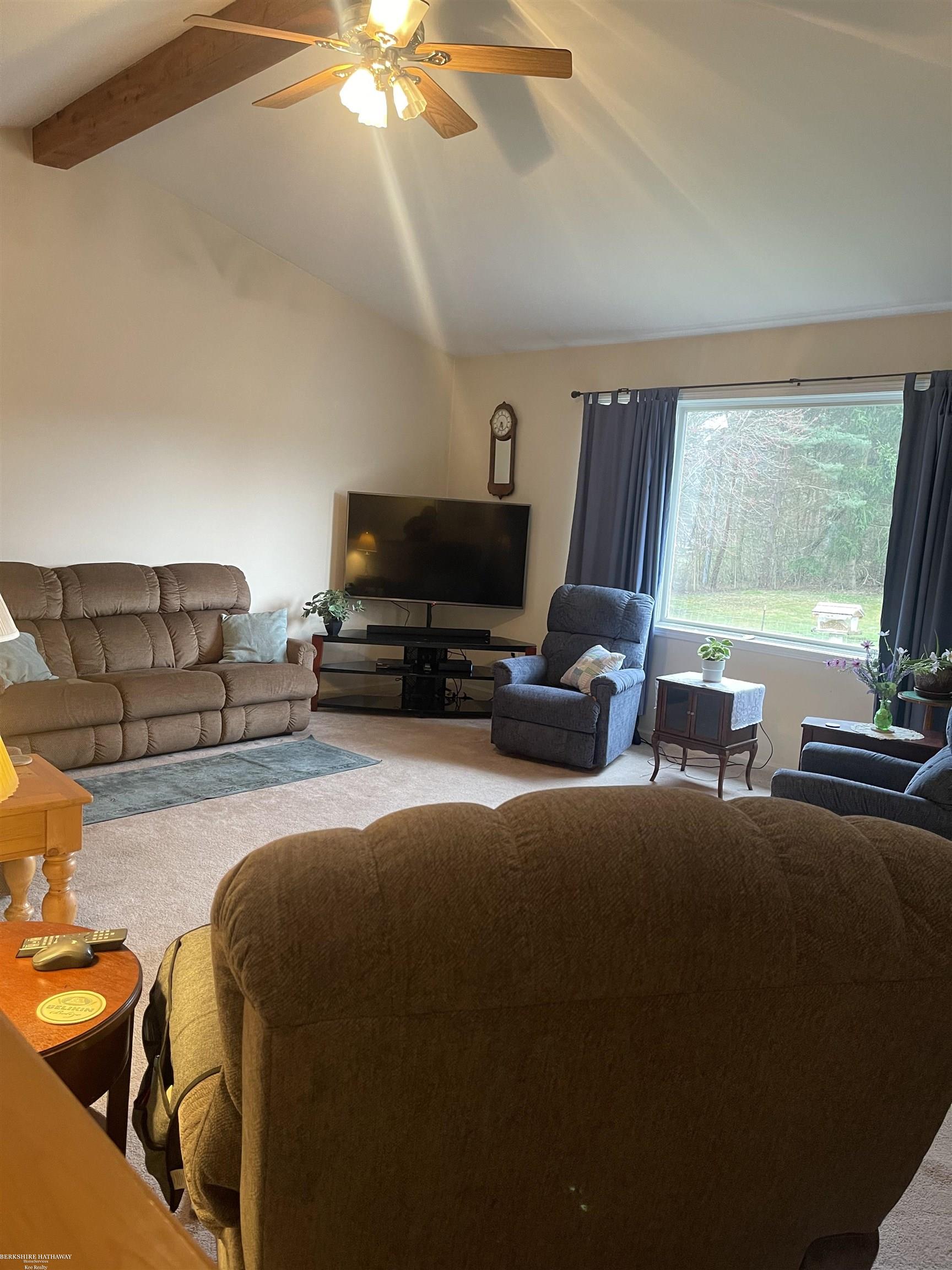 71071 Weeks Road Richmond, MI 48062 - Photo 17 of 39 Gallery Image 17