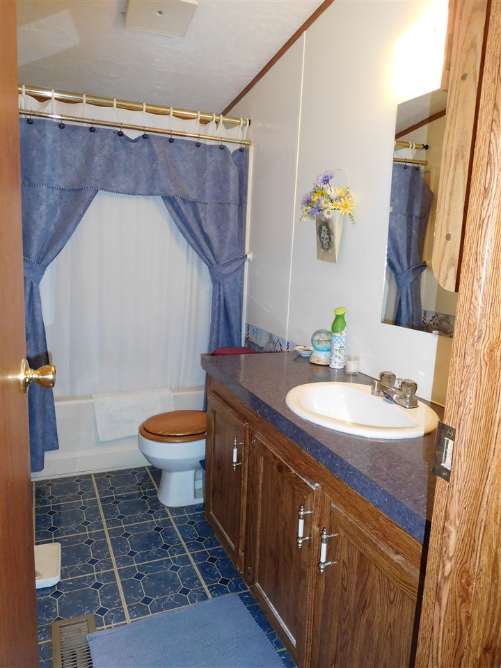 833 East New Hope Road Boonville, IN 47601 - Photo 21 of 30 Gallery Image 21