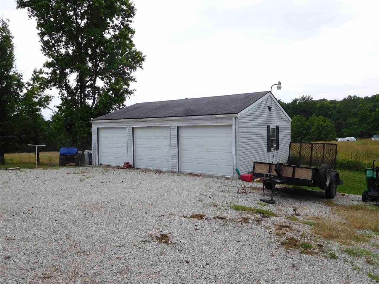 833 East New Hope Road Boonville, IN 47601 - Photo 10 of 30 Gallery Image 10