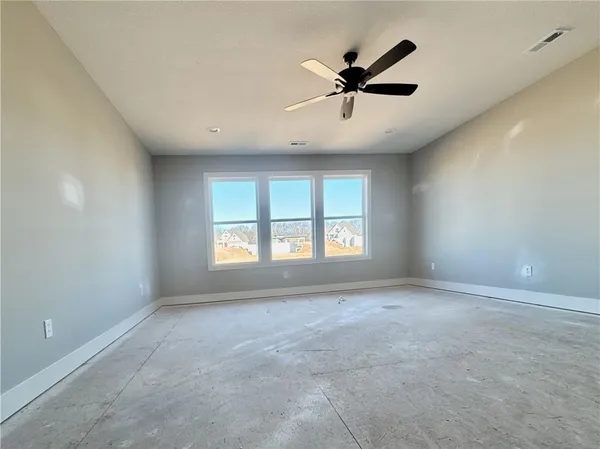 $749,900 | 12740 North Larkspur Ln., Platte City, MO 64079