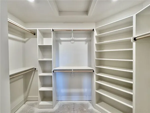 $749,900 | 12740 North Larkspur Ln., Platte City, MO 64079