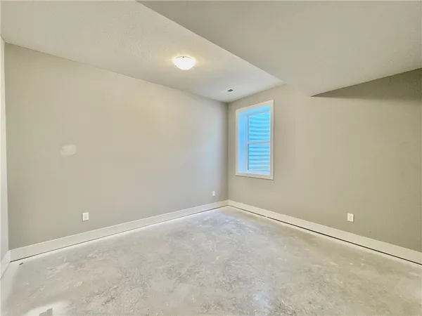 $749,900 | 12740 North Larkspur Ln., Platte City, MO 64079