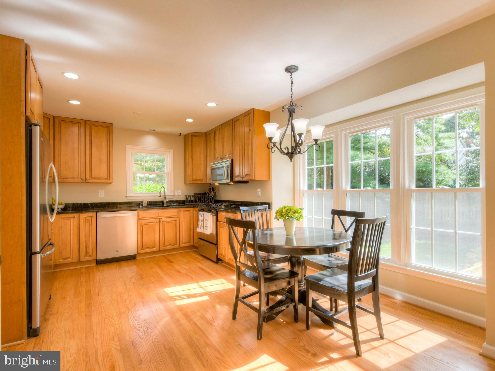 6502 Weymouth Road Baltimore, MD 21212 - Photo 14 of 41 Kitchen