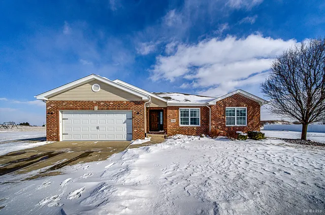 $374,900 | 1786 Brassie Drive, Bourbonnais, IL 60914