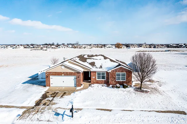 $374,900 | 1786 Brassie Drive, Bourbonnais, IL 60914