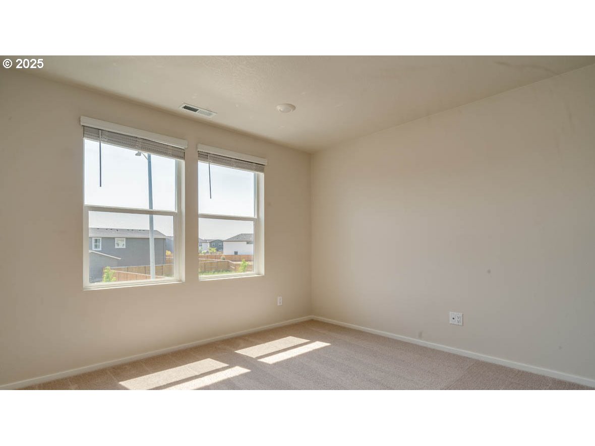 398 Reno Street Northeast Salem, OR 97301 - Photo 17 of 18
