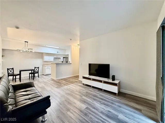 $1,395 | 2615 West Gary Avenue, Unit 2061, Las Vegas, NV 89123