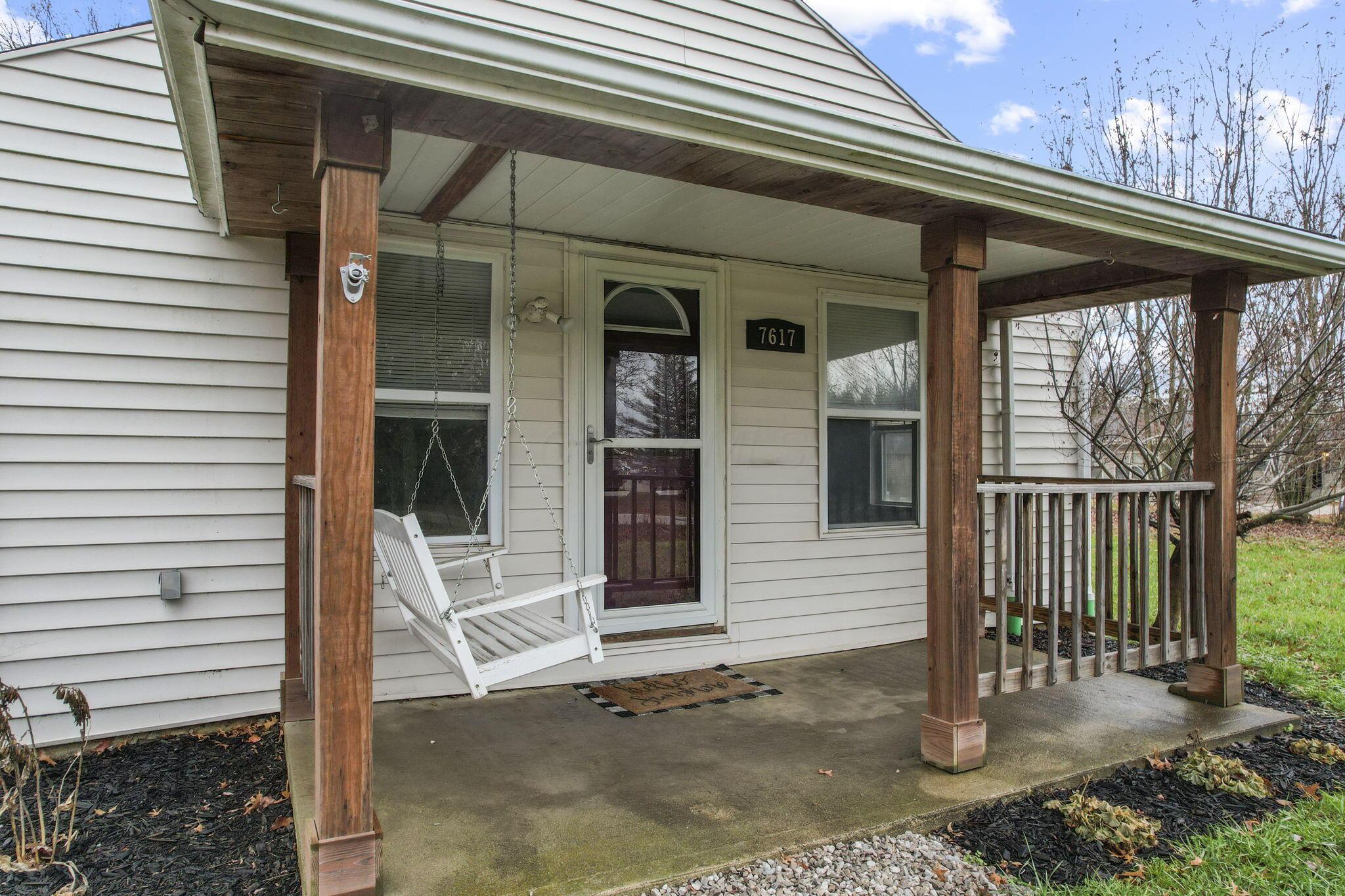 7617 Summit Road Southwest Pataskala, OH 43062 - Photo 7 of 54 7-web-or-mls-DJI_0399