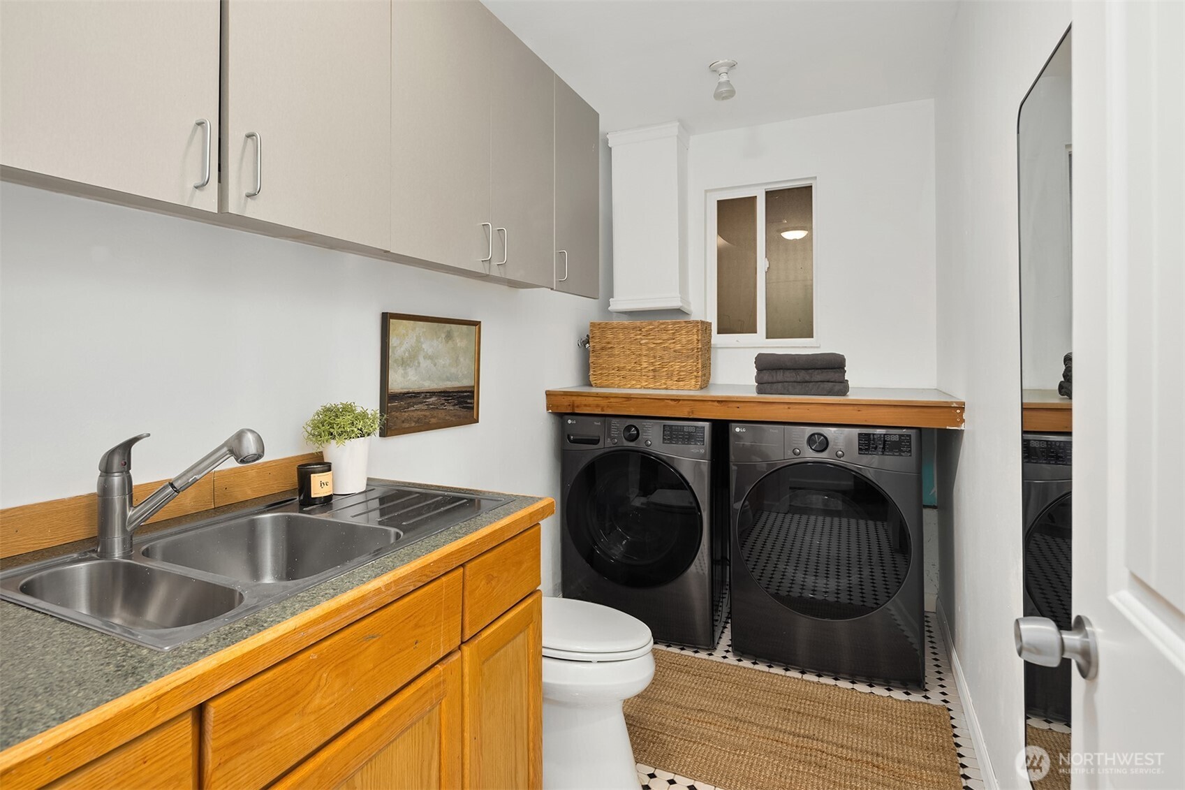 23705 7th Avenue West Bothell, WA 98021 - Photo 28 of 40