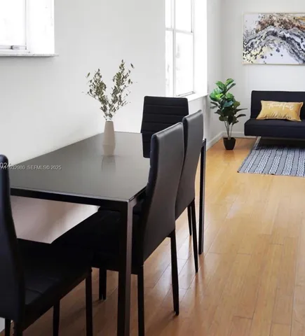 $2,000 | Flamingo-Lummus, Miami Beach, FL 33139