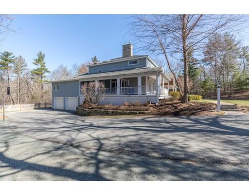 104 Townsend Farm Road Boxford, MA 01921 - Photo 2 of 30