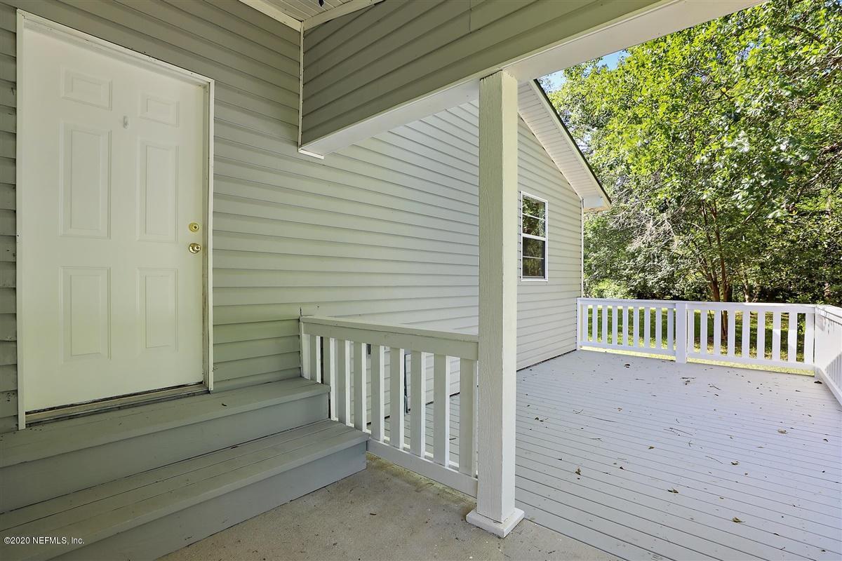 6119 Chestnut Road Macclenny, FL 32063 - Photo 13 of 22 12-Back Porch and Deck