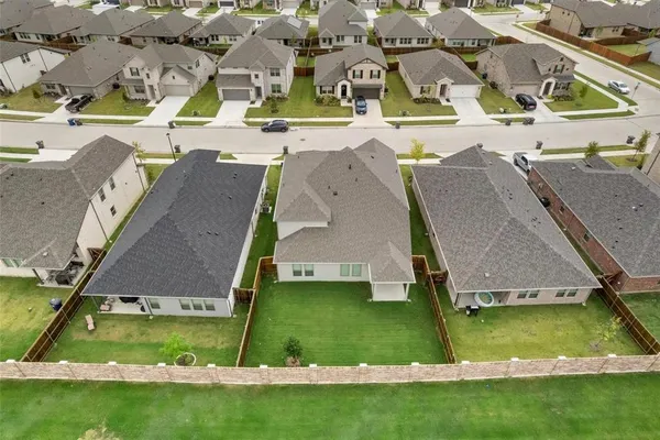 $2,500 | 2010 Sandpiper Way, Princeton, TX 75407