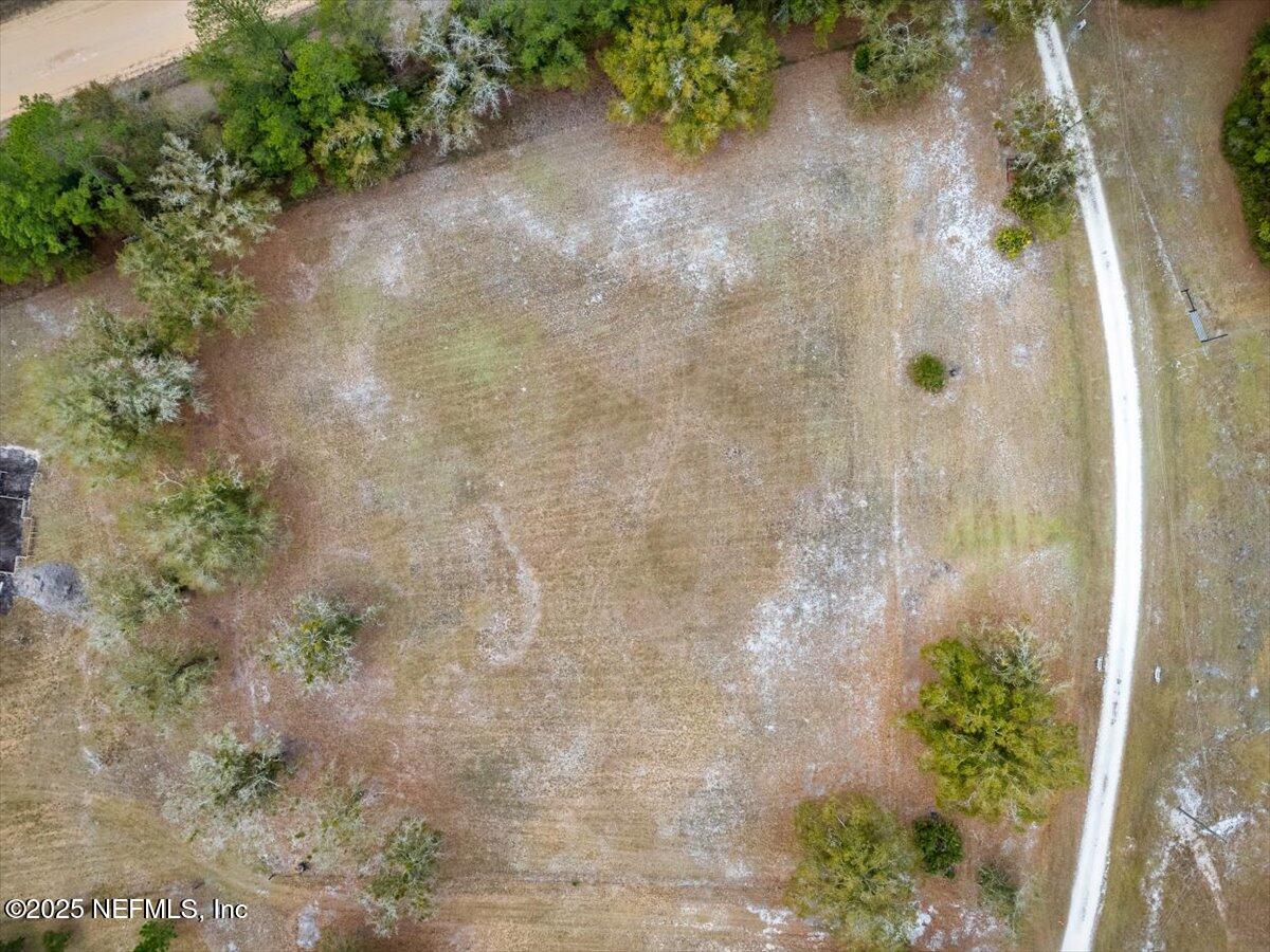 1 Hogarth Road Green Cove Springs, FL 32043 - Photo 11 of 28 a view of a bathroom with a shower