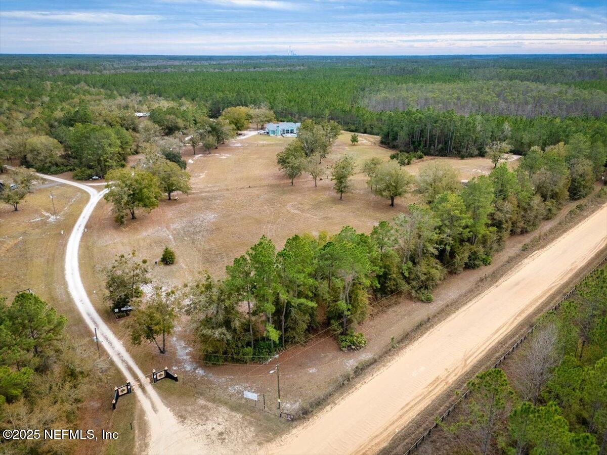 1 Hogarth Road Green Cove Springs, FL 32043 - Photo 20 of 28 a view of a lake with a yard