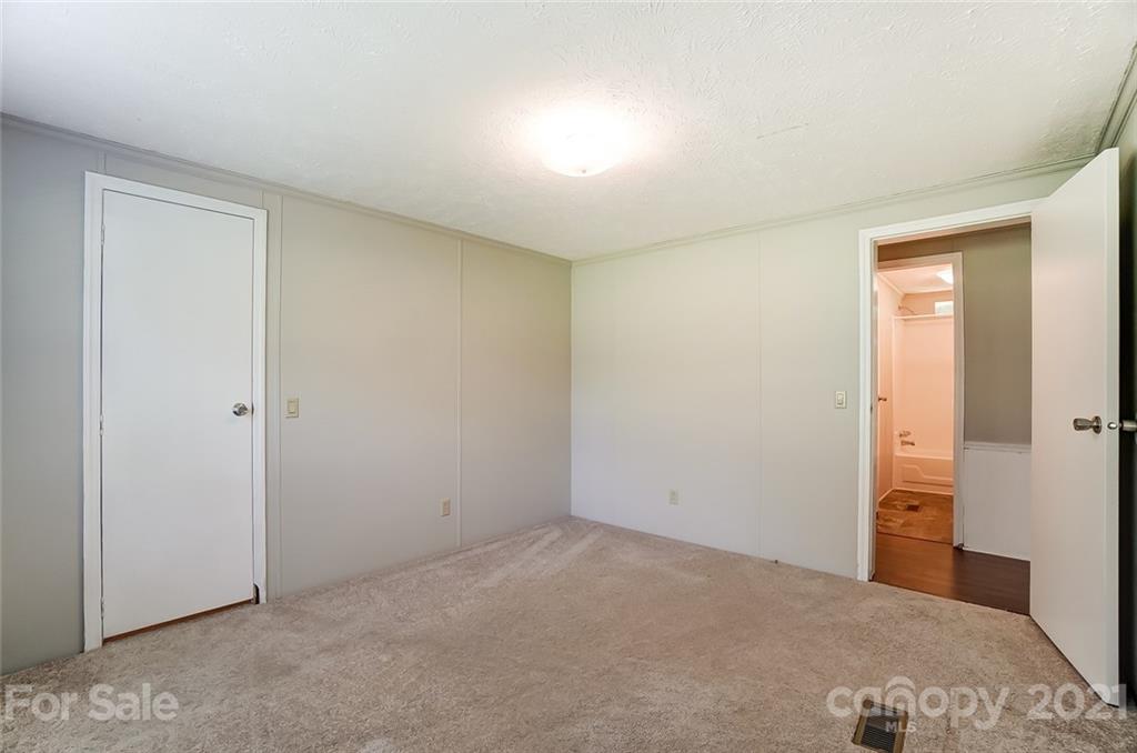 4925 Dwight Starnes Road, Unit 6 Waxhaw, NC 28173 - Photo 22 of 31 Gallery Image 22