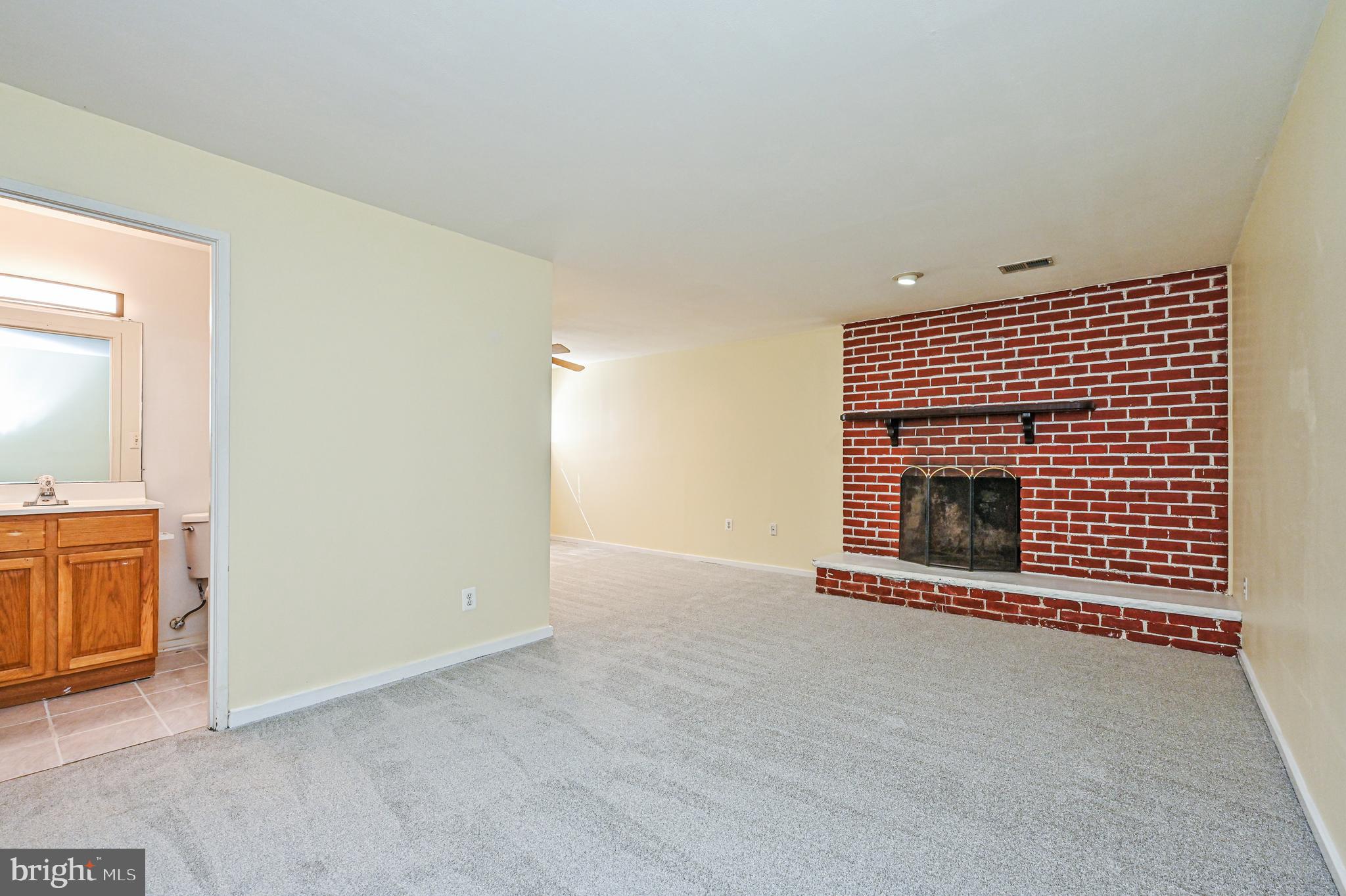 9068 Blarney Stone Drive Springfield, VA 22152 - Photo 34 of 47