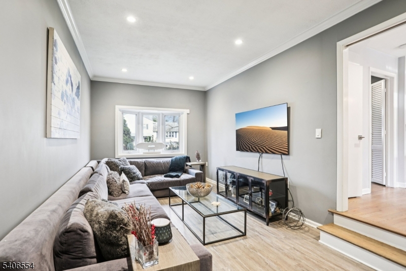 4 Delbarton Drive Madison, NJ 07940 - Photo 13 of 31