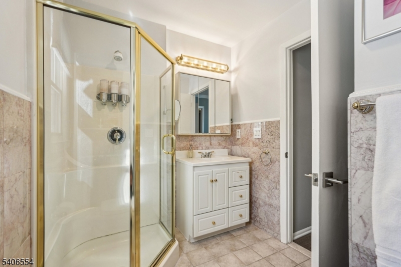 4 Delbarton Drive Madison, NJ 07940 - Photo 19 of 31