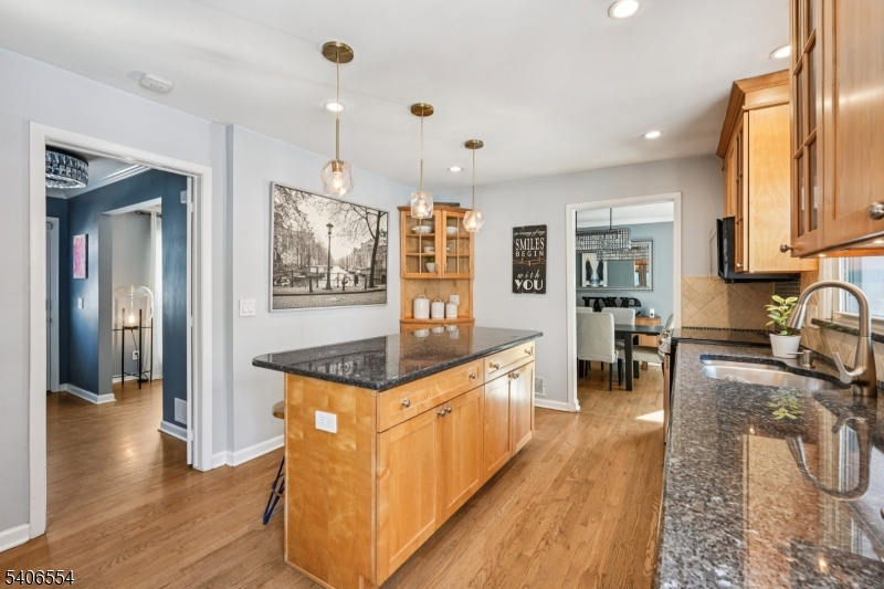 4 Delbarton Drive Madison, NJ 07940 - Photo 10 of 31