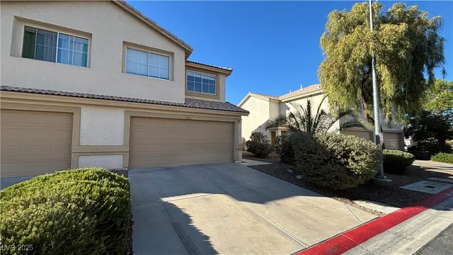 $1,819 | 709 Spotted Eagle Street, Henderson, NV 89015