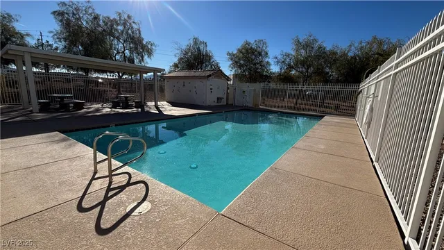 $1,819 | 709 Spotted Eagle Street, Henderson, NV 89015