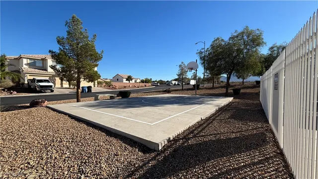 $1,819 | 709 Spotted Eagle Street, Henderson, NV 89015