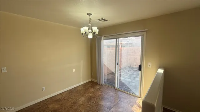 $1,819 | 709 Spotted Eagle Street, Henderson, NV 89015