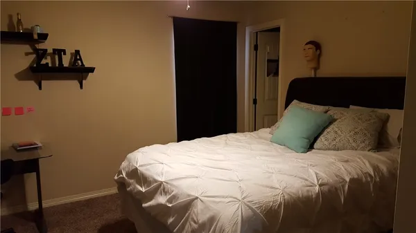 $3,295 | 500 Cooner Street, College Station, TX 77840