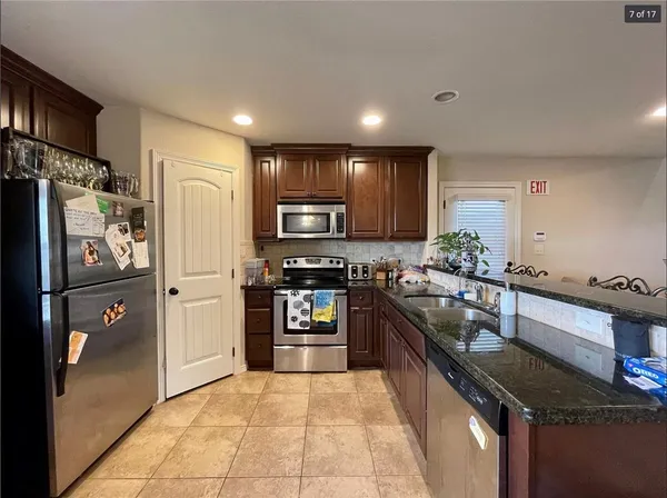 $3,295 | 500 Cooner Street, College Station, TX 77840