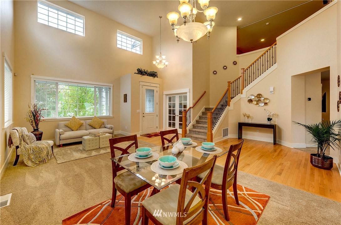 21810 42 Avenue Southeast Bothell, WA 98021 - Photo 4 of 25