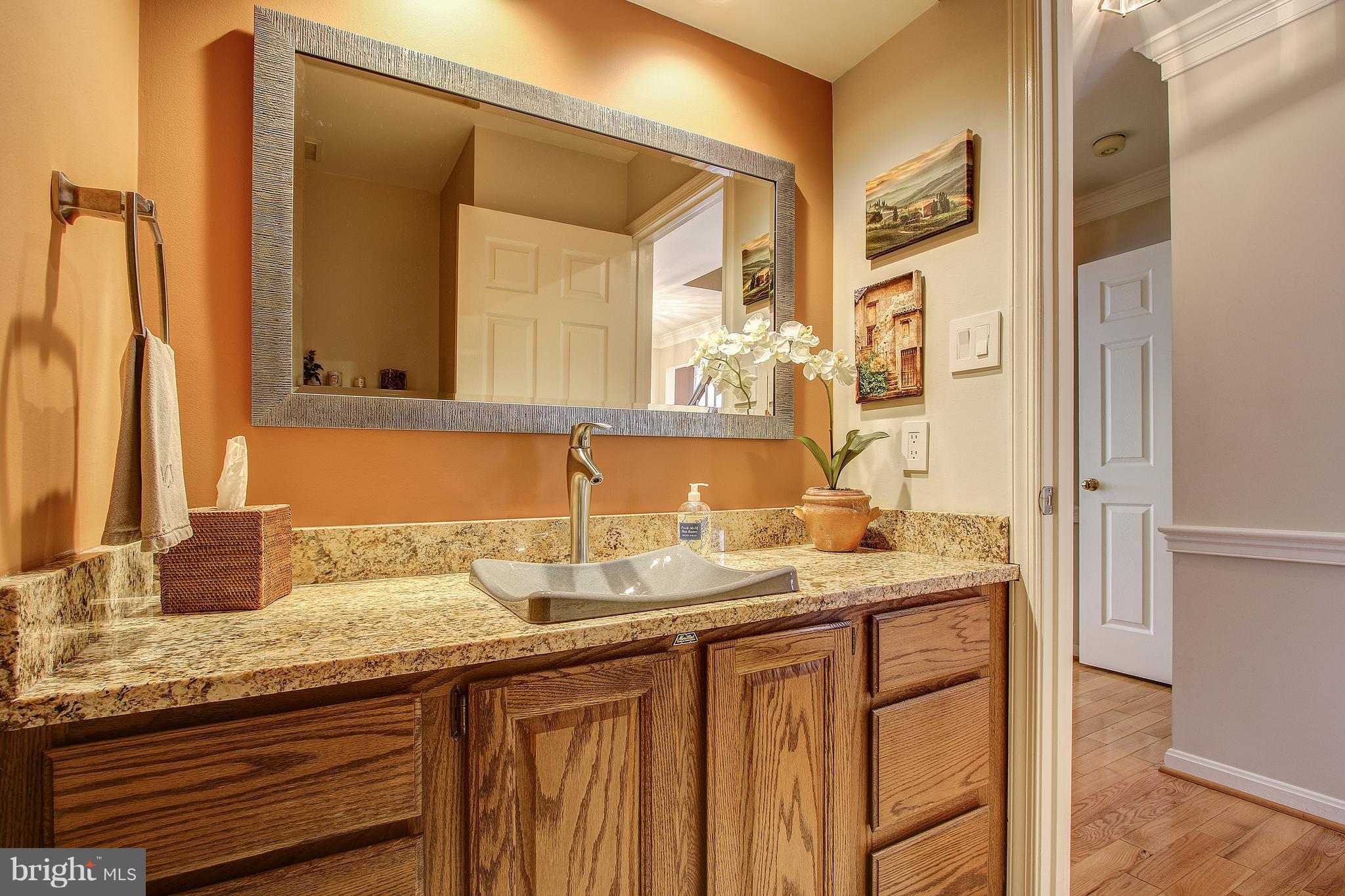 11898 Fawn Ridge Lane Reston, VA 20194 - Photo 14 of 30 Main Level Powder Room