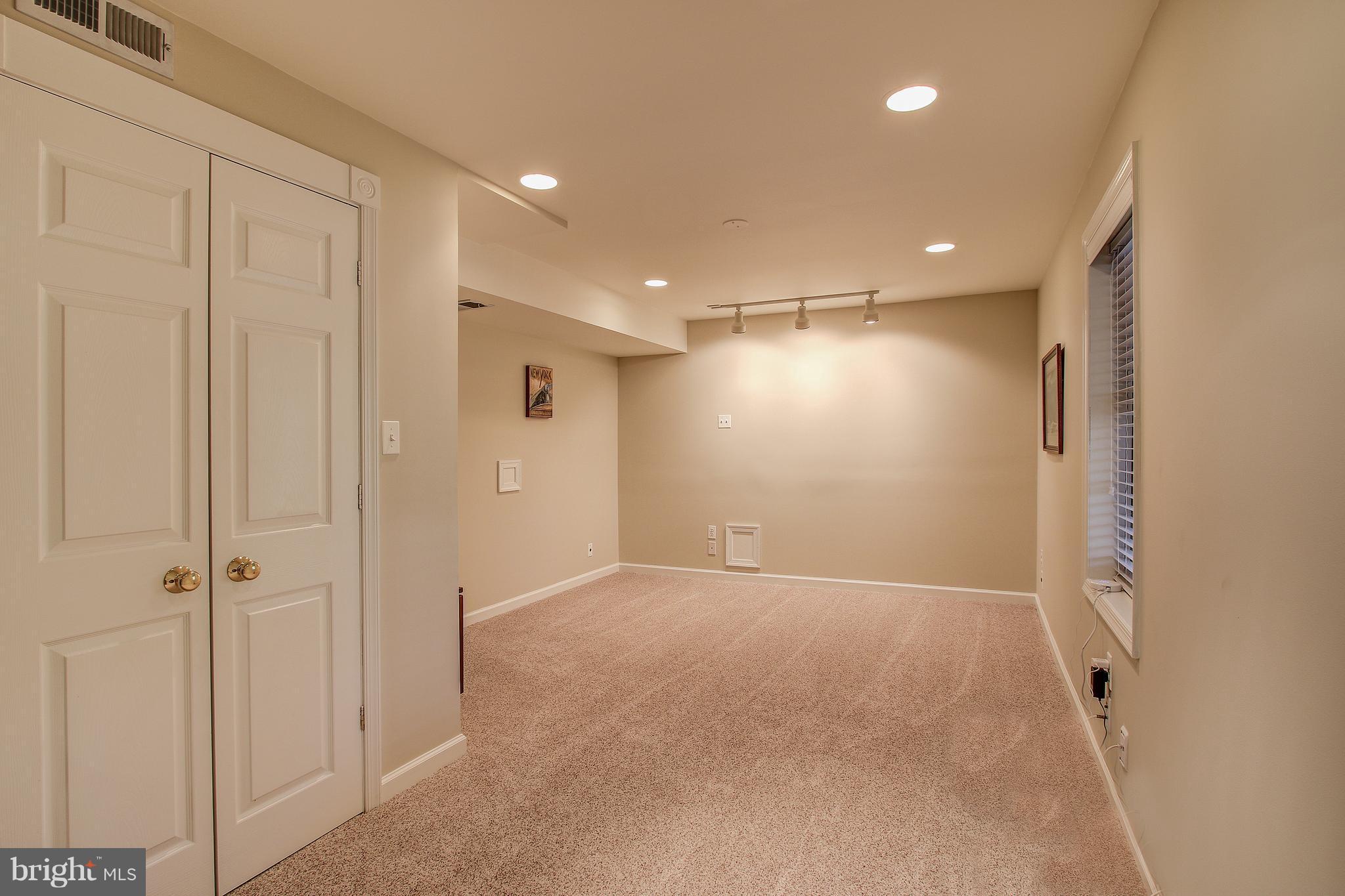 11898 Fawn Ridge Lane Reston, VA 20194 - Photo 26 of 30 Basement