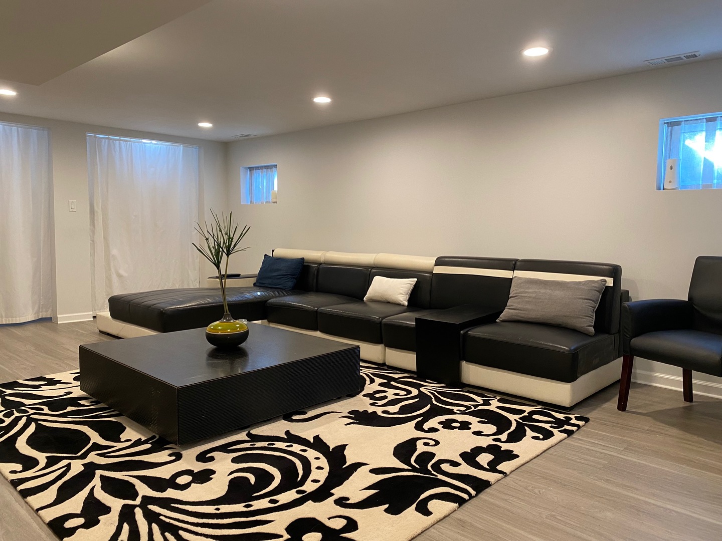 310 West Rand Road Mount Prospect, IL 60056 - Photo 15 of 26 a living room with furniture and wooden floor