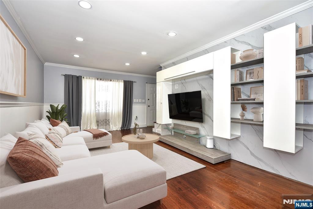 5 Bobbink Terrace East Rutherford, NJ 07073 - Photo 6 of 39