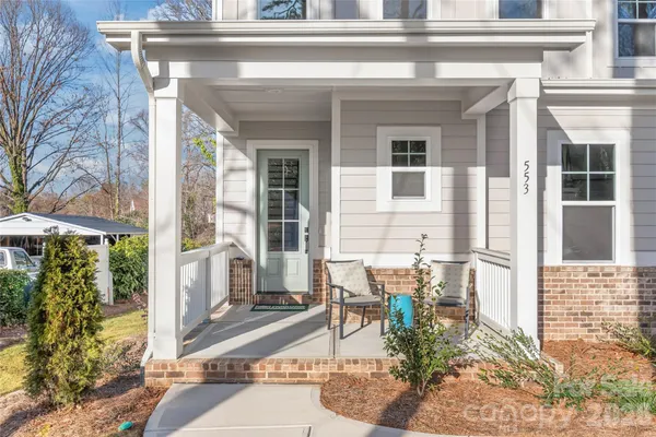 $694,900 | 553 West Lowrance Avenue, Mooresville, NC 28115