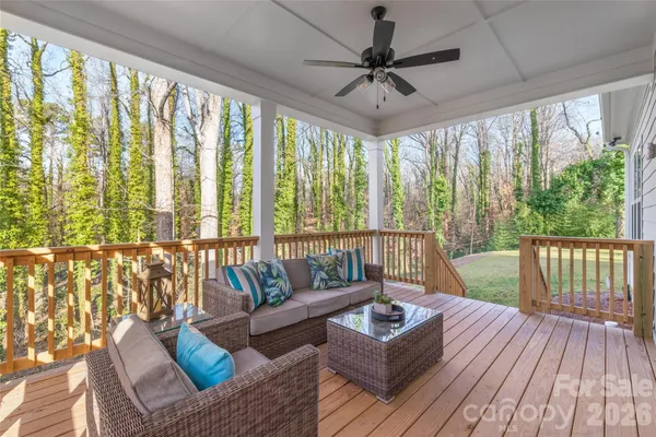 $694,900 | 553 West Lowrance Avenue, Mooresville, NC 28115